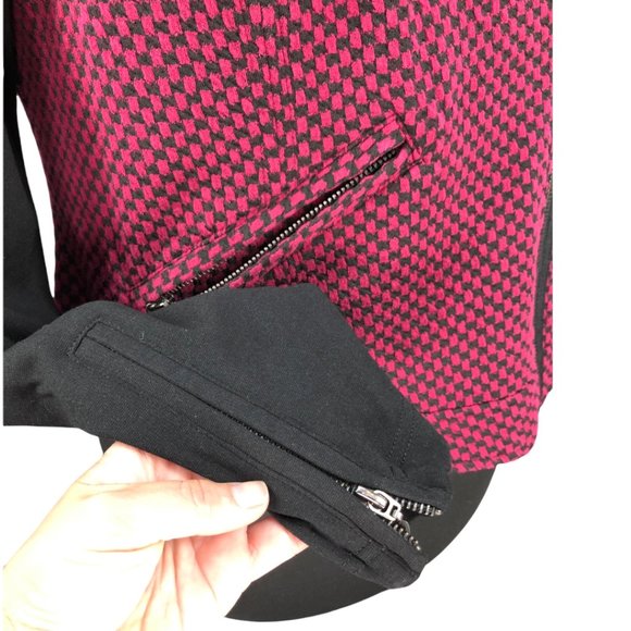 TORRID Beet Red/Black Checkered Print Moto Jacket Sz 1/1X - Picture 6 of 13